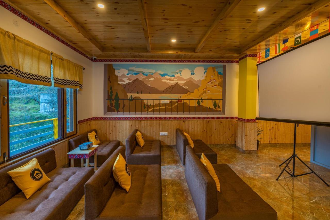 The Hosteller Tirthan Valley Gushaini Buitenkant foto