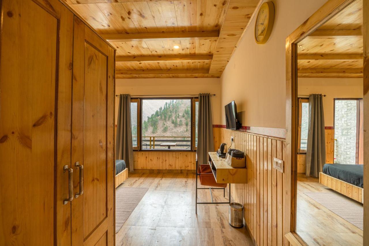 The Hosteller Tirthan Valley Gushaini Buitenkant foto