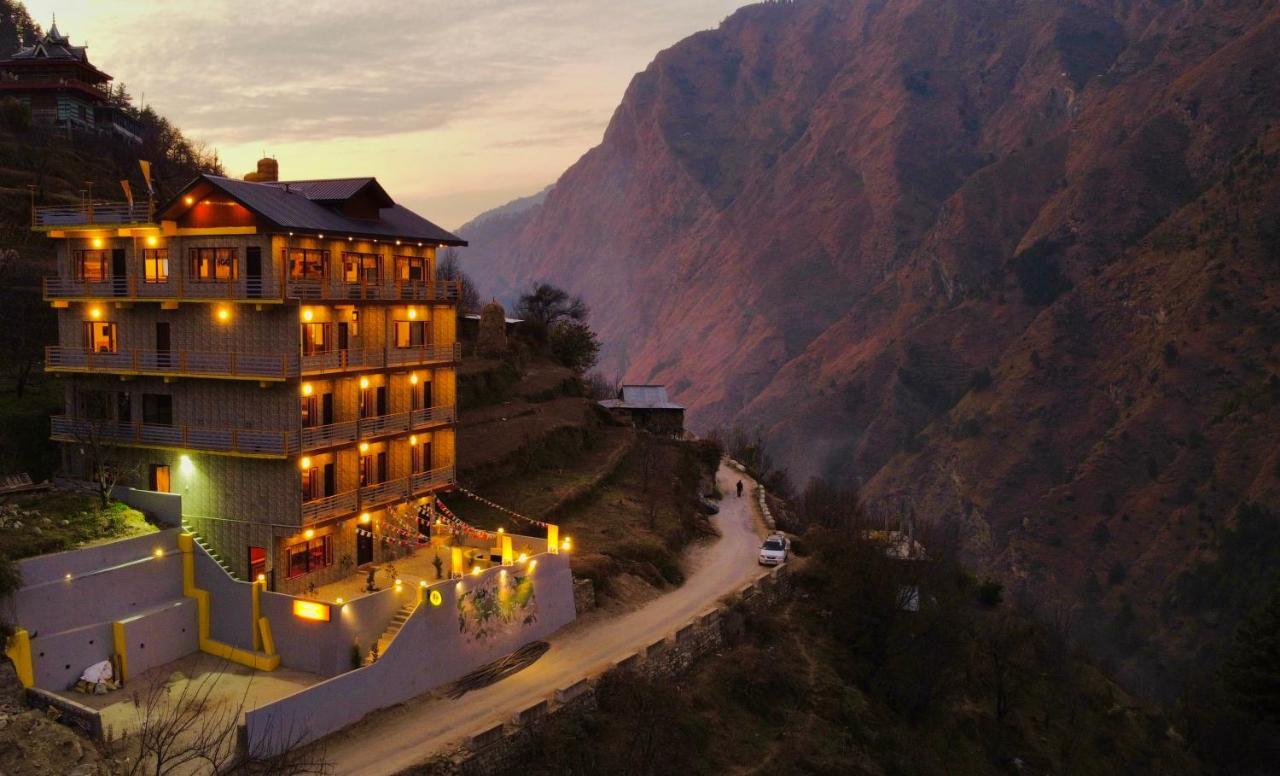 The Hosteller Tirthan Valley Gushaini Buitenkant foto